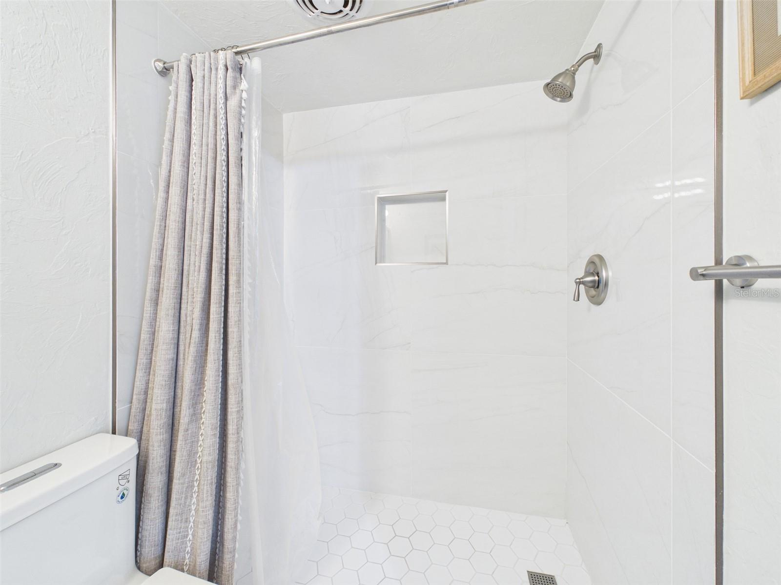 6006 MIDNIGHT PASS RD #51, SARASOTA, FL — photo 16