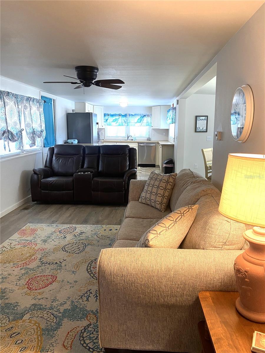 6517 ARIZONA ST, BRADENTON, FL — photo 9