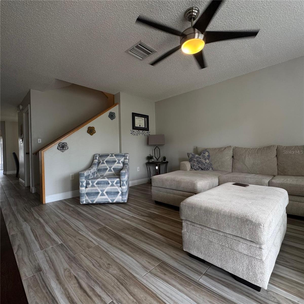 306 KENSINGTON LAKE CIR, BRANDON, FL — photo 4