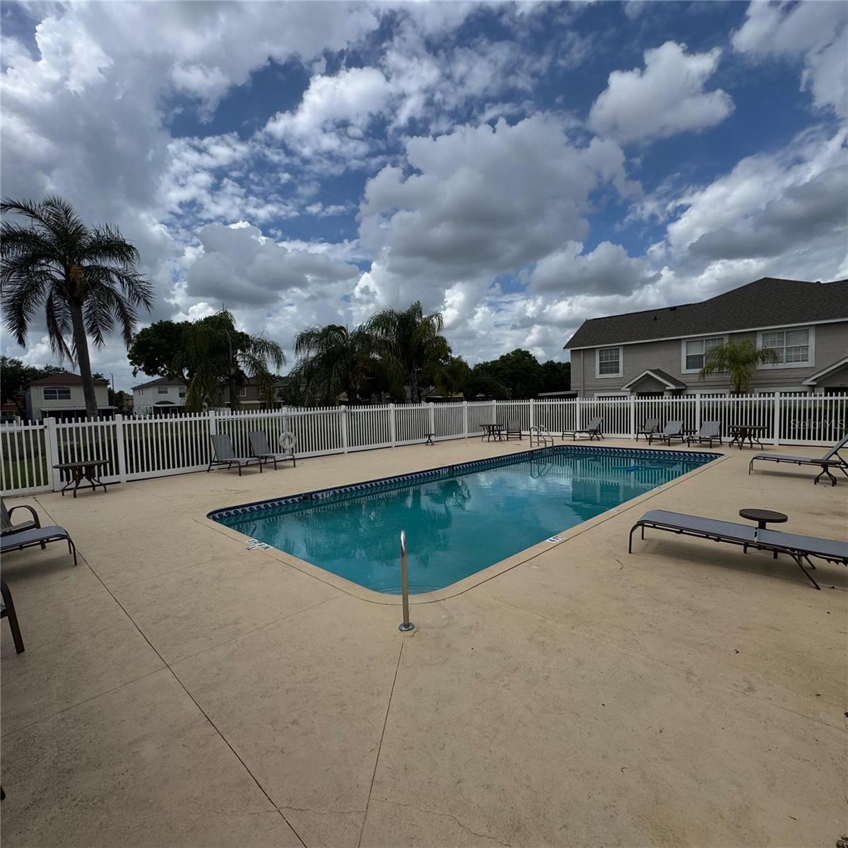 306 KENSINGTON LAKE CIR, BRANDON, FL — photo 20