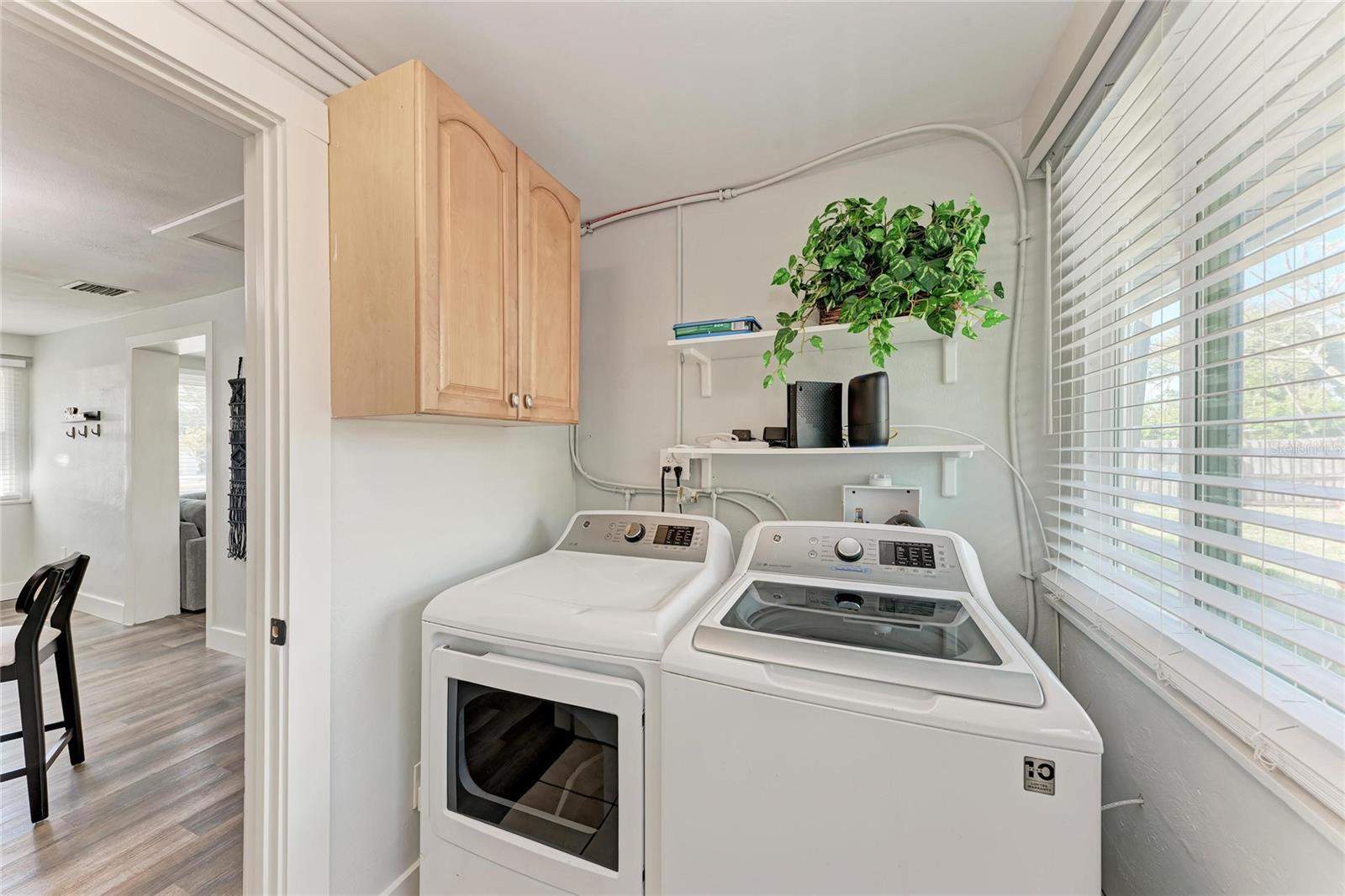 339 SUWANEE AVE, SARASOTA, FL — photo 16