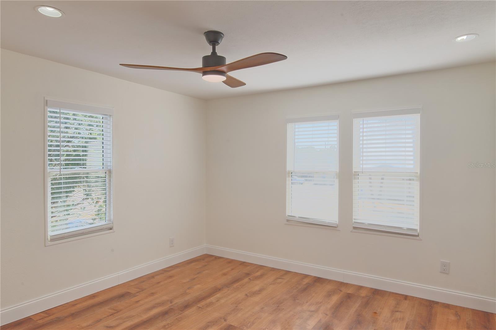 1200 40TH ST S, ST PETERSBURG, FL — photo 17