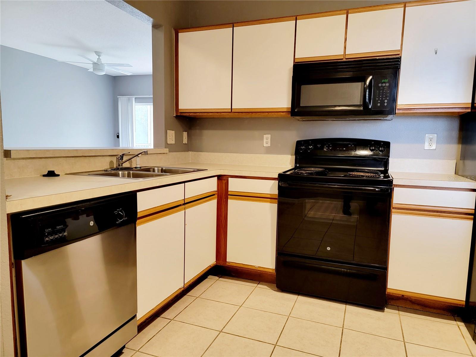 6410 CYPRESSDALE DR #201, RIVERVIEW, FL — photo 3