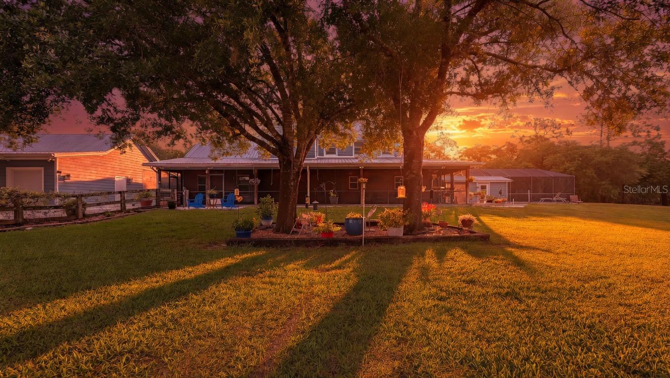 6521 219TH ST E, BRADENTON, FL — photo 2
