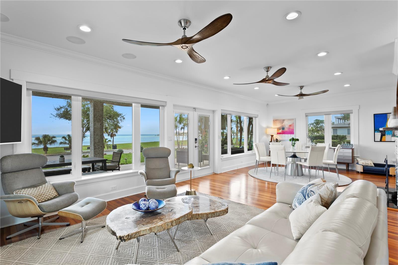1803 BEACH DR SE, ST PETERSBURG, FL — photo 10