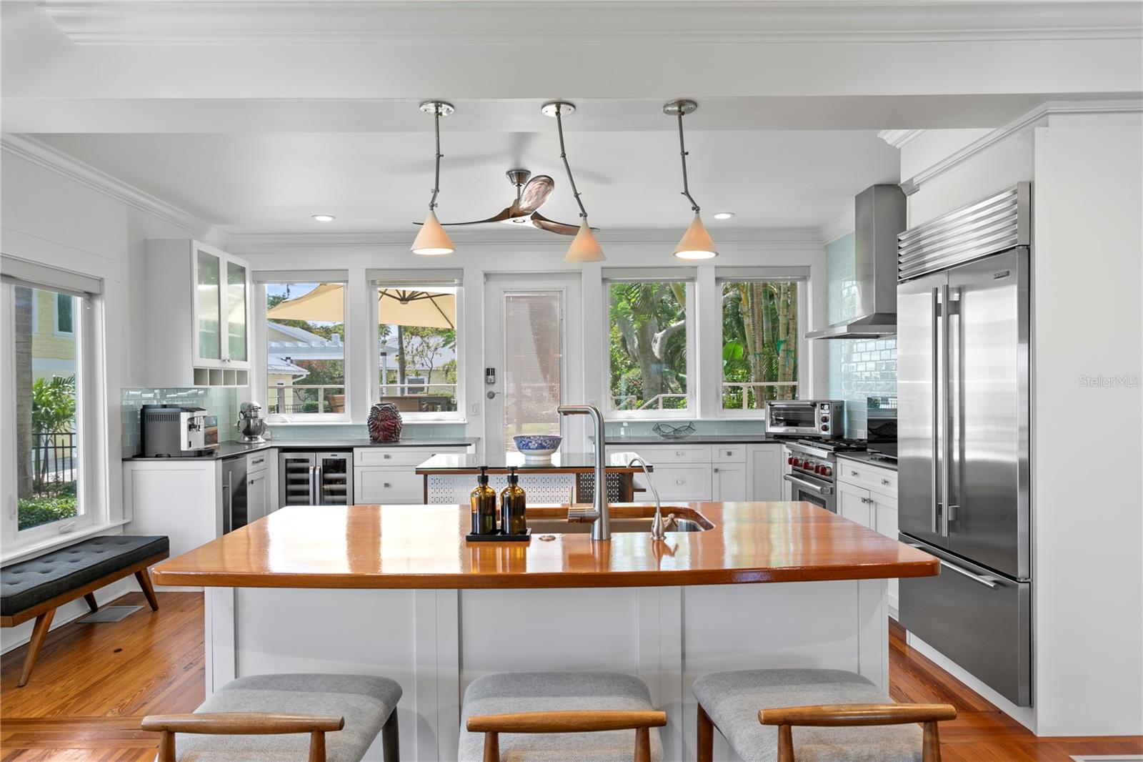1803 BEACH DR SE, ST PETERSBURG, FL — photo 16