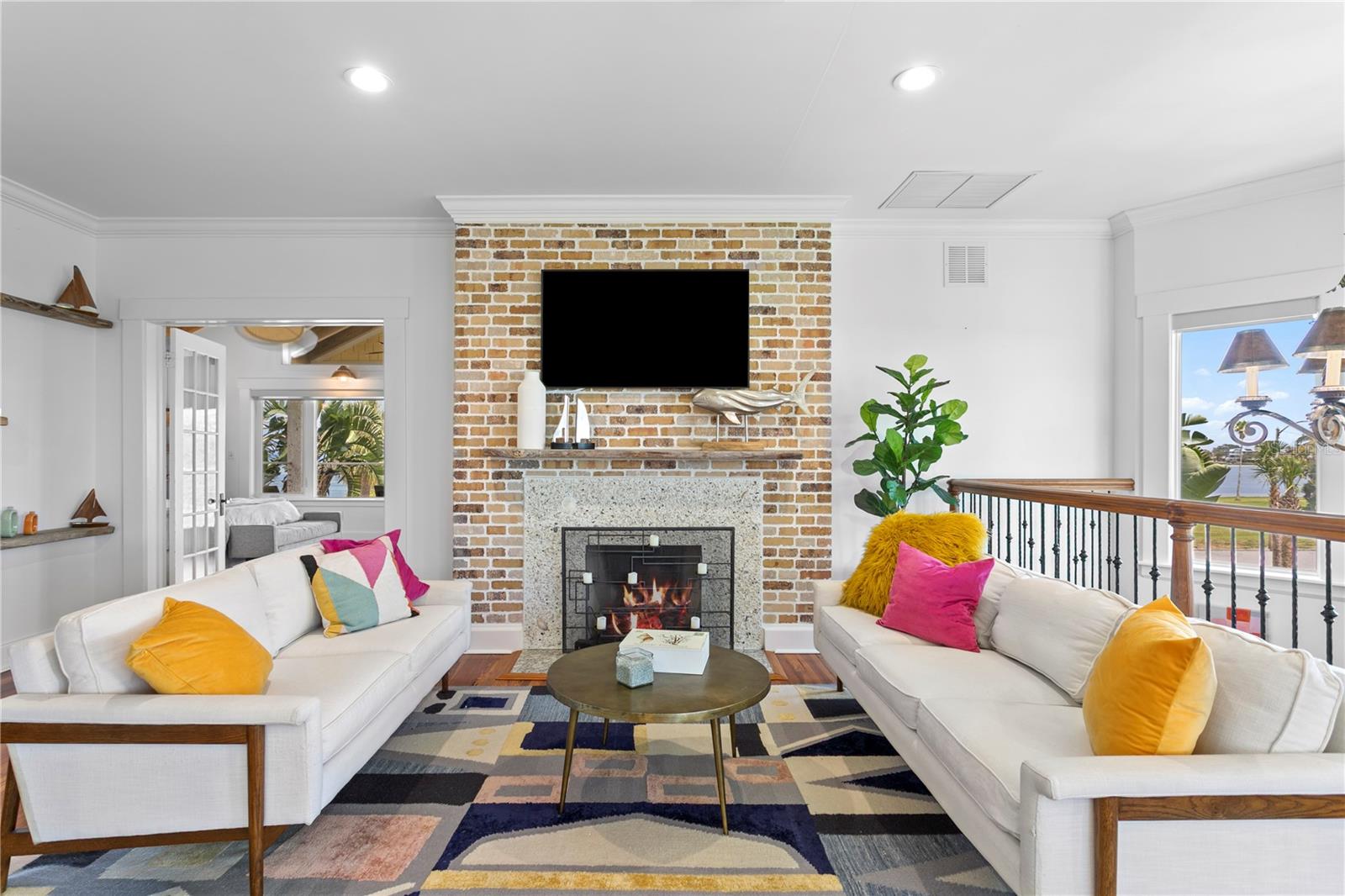 1803 BEACH DR SE, ST PETERSBURG, FL — photo 30