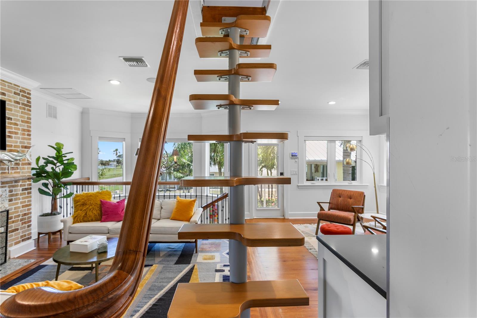 1803 BEACH DR SE, ST PETERSBURG, FL — photo 53