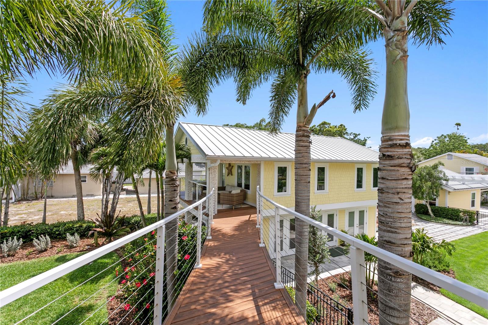 1803 BEACH DR SE, ST PETERSBURG, FL — photo 55