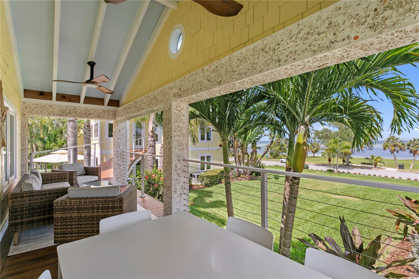 1803 BEACH DR SE, ST PETERSBURG, FL — photo 58