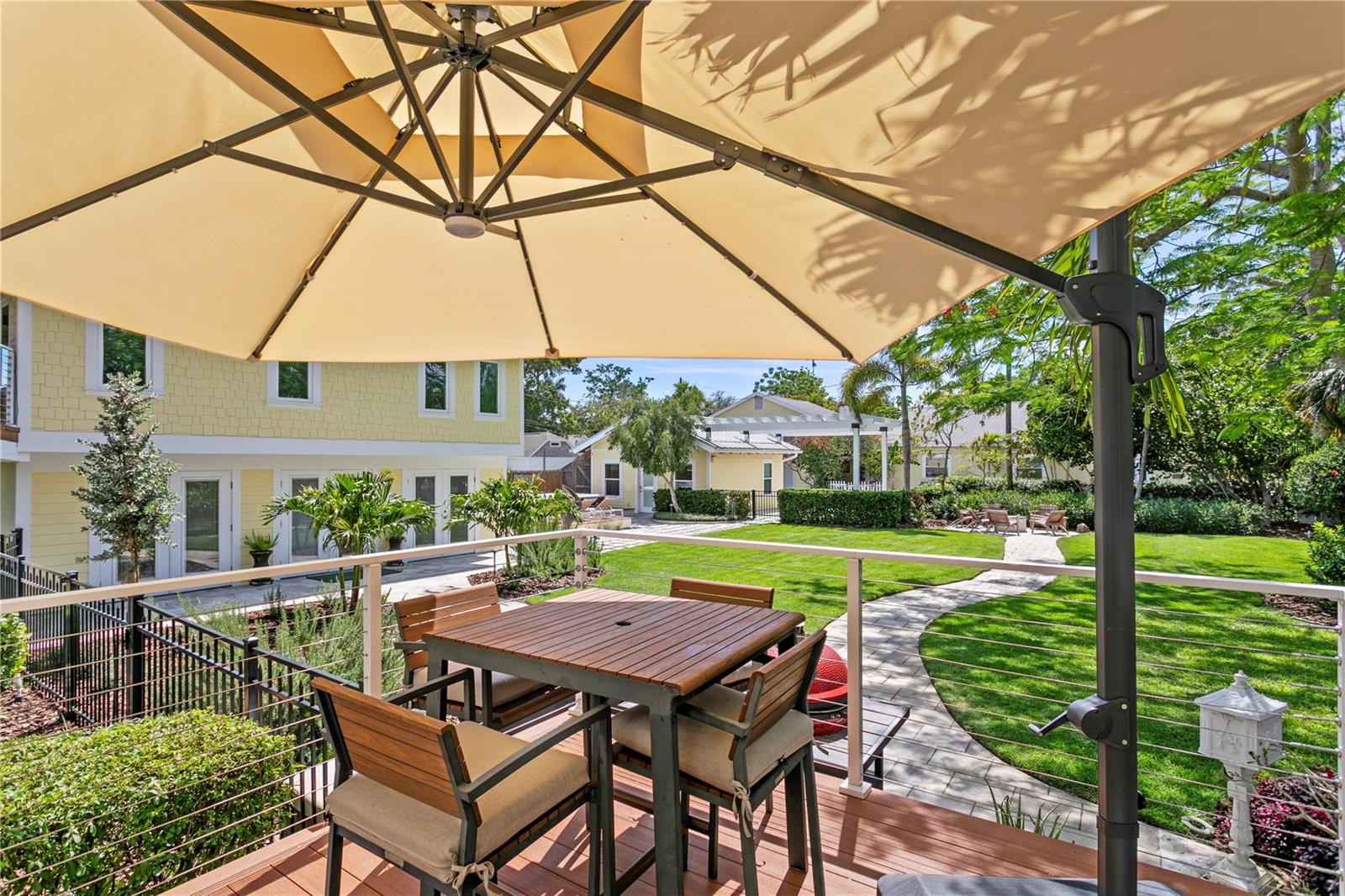 1803 BEACH DR SE, ST PETERSBURG, FL — photo 83