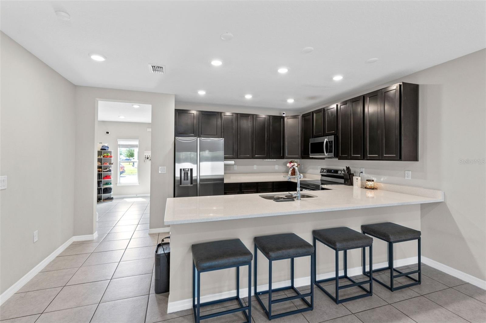 4827 CORAL CASTLE DR, KISSIMMEE, FL — photo 4