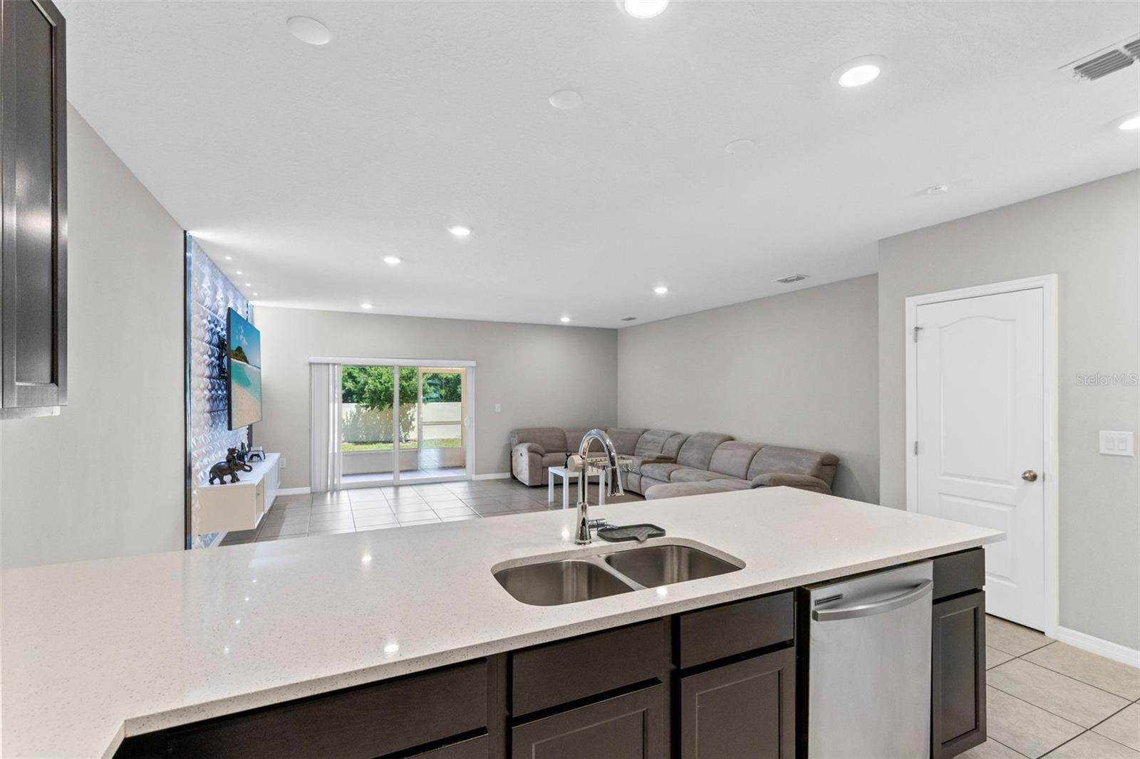 4827 CORAL CASTLE DR, KISSIMMEE, FL — photo 6