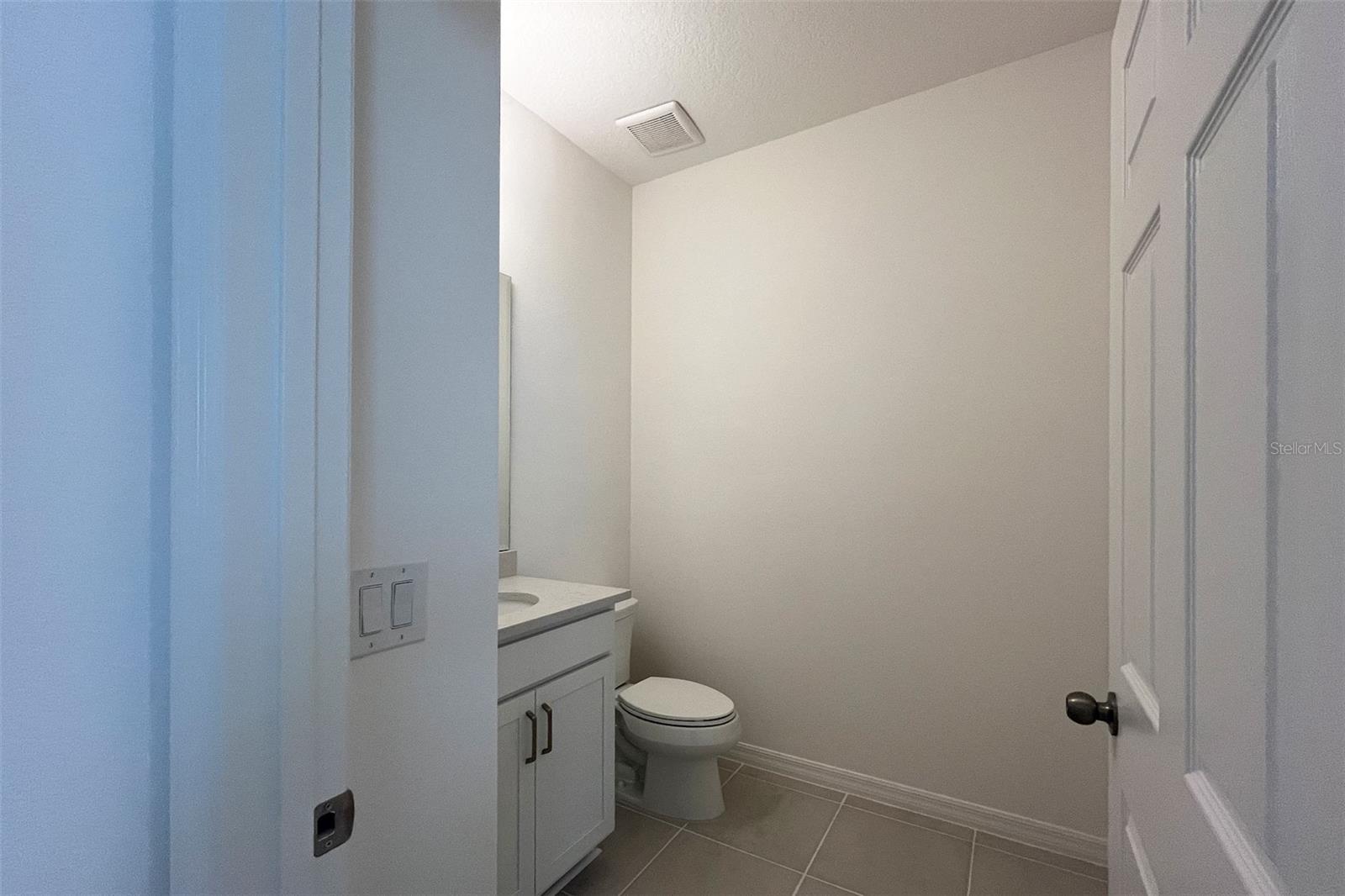 7036 ROLLING LEAF RD, GROVELAND, FL — photo 18