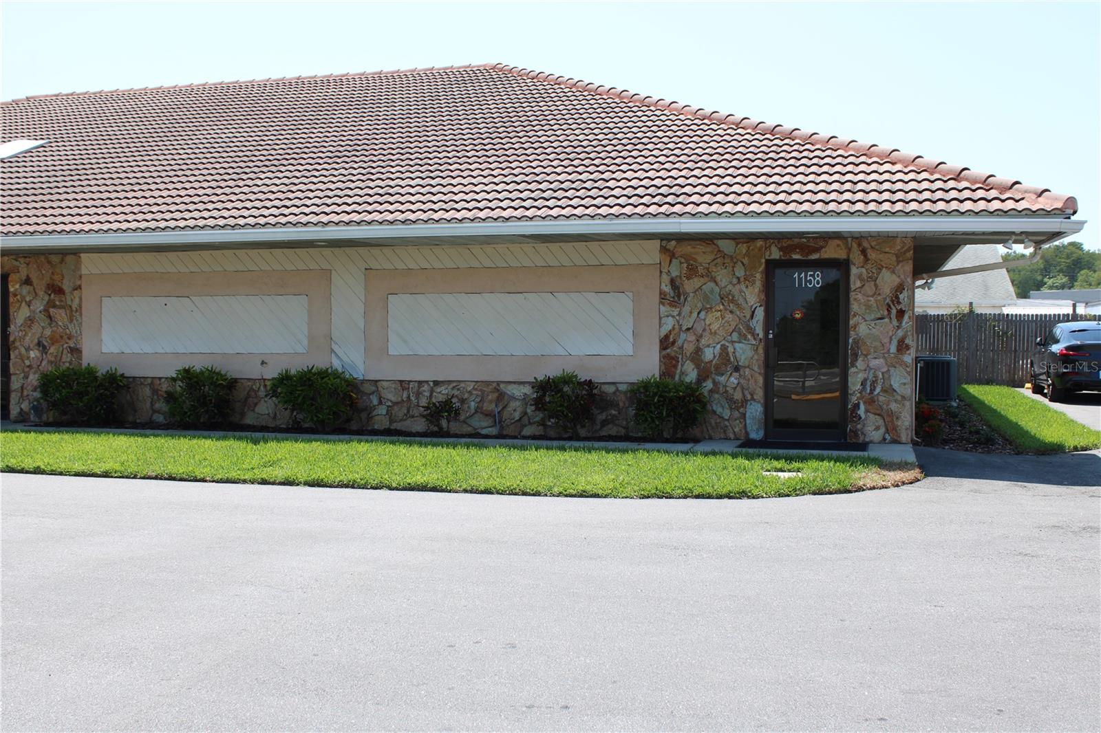 1158 ALTERNATE HWY 19 #1, HOLIDAY, FL