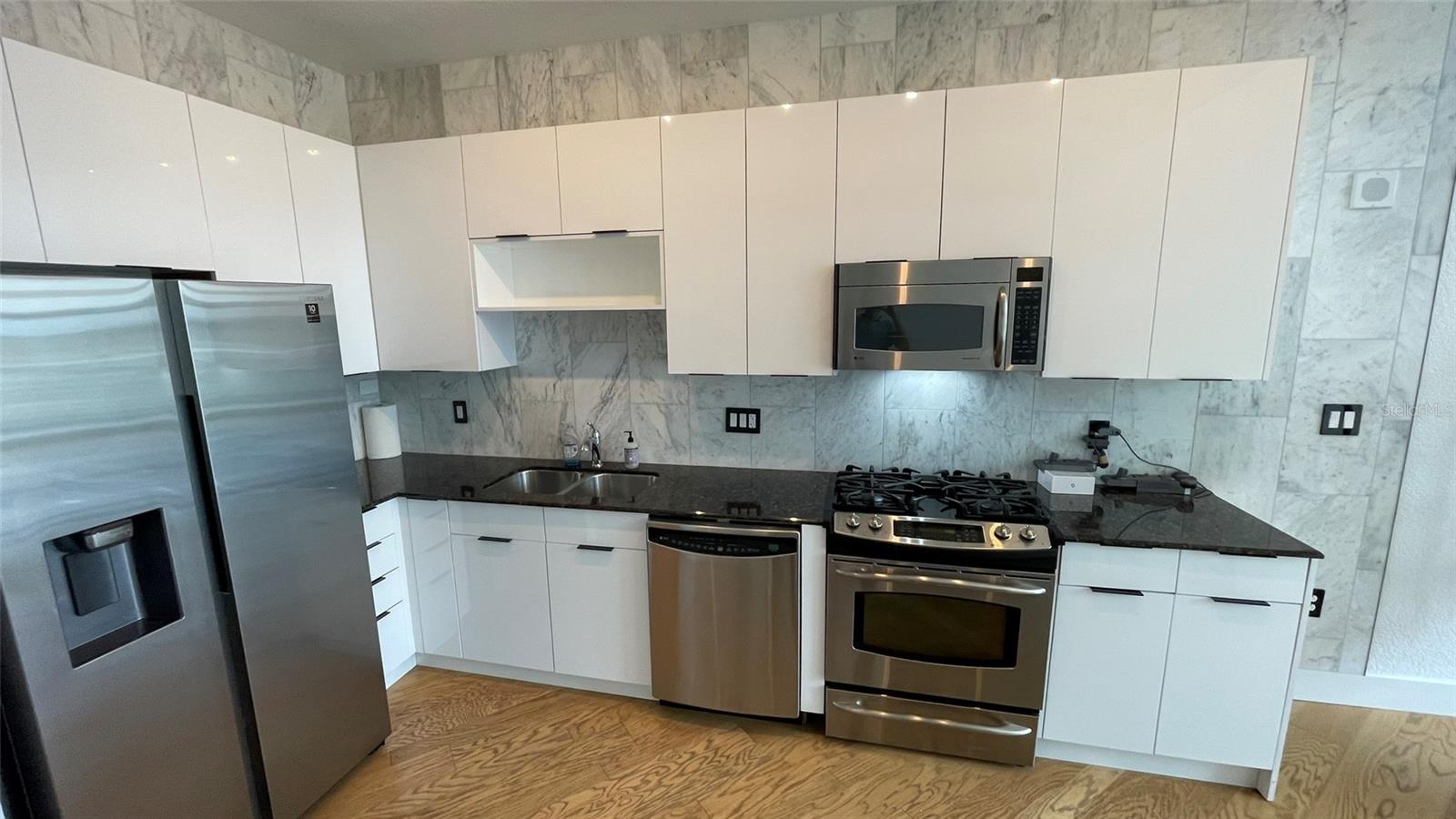 150 E ROBINSON ST #1423, ORLANDO, FL — photo 11