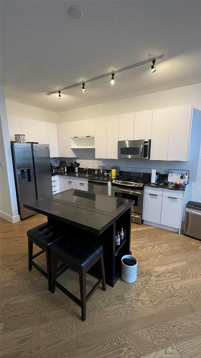 150 E ROBINSON ST #1423, ORLANDO, FL — photo 17