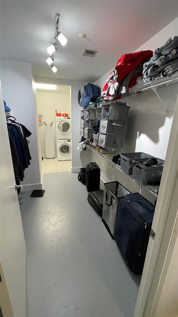 150 E ROBINSON ST #1423, ORLANDO, FL — photo 24