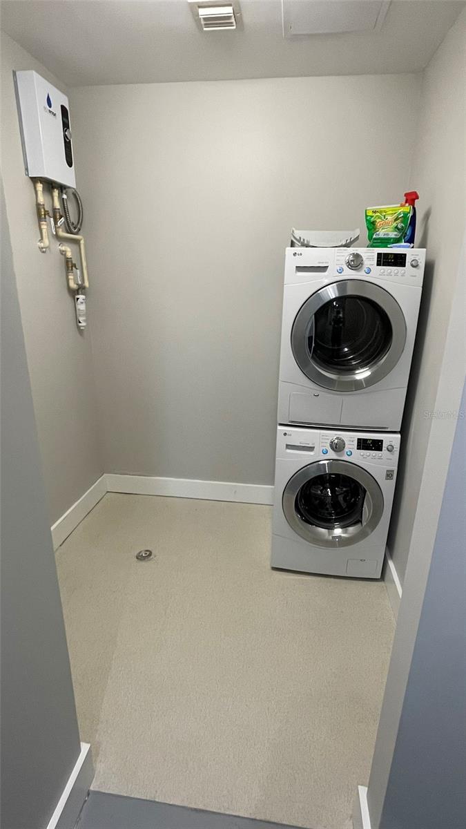 150 E ROBINSON ST #1423, ORLANDO, FL — photo 27