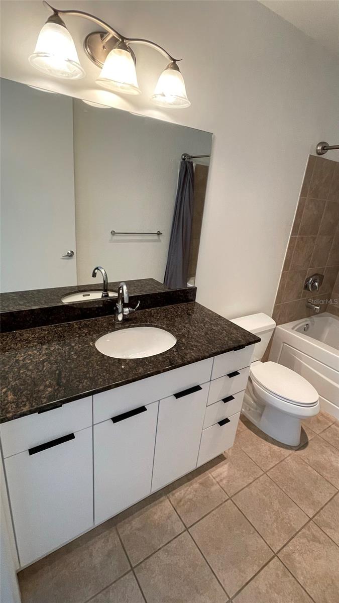 150 E ROBINSON ST #1423, ORLANDO, FL — photo 38
