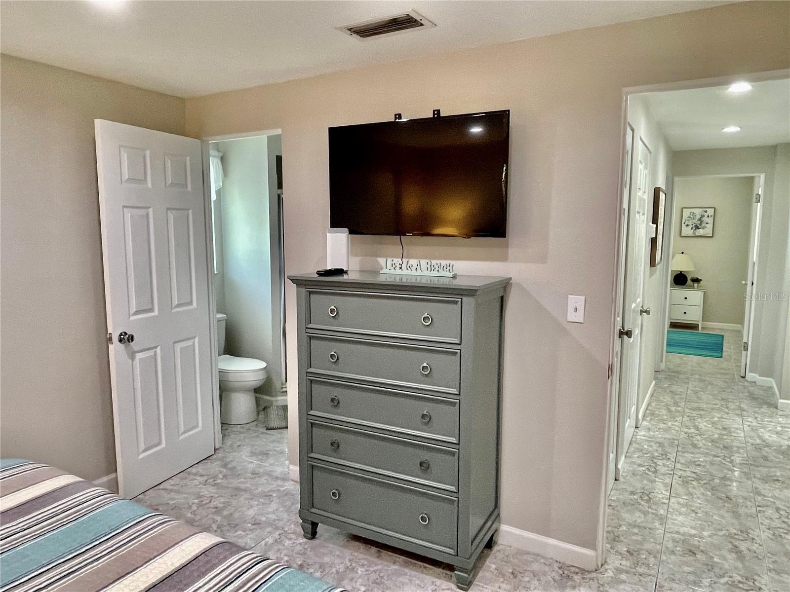 3174 REGATTA CIR, SARASOTA, FL — photo 17