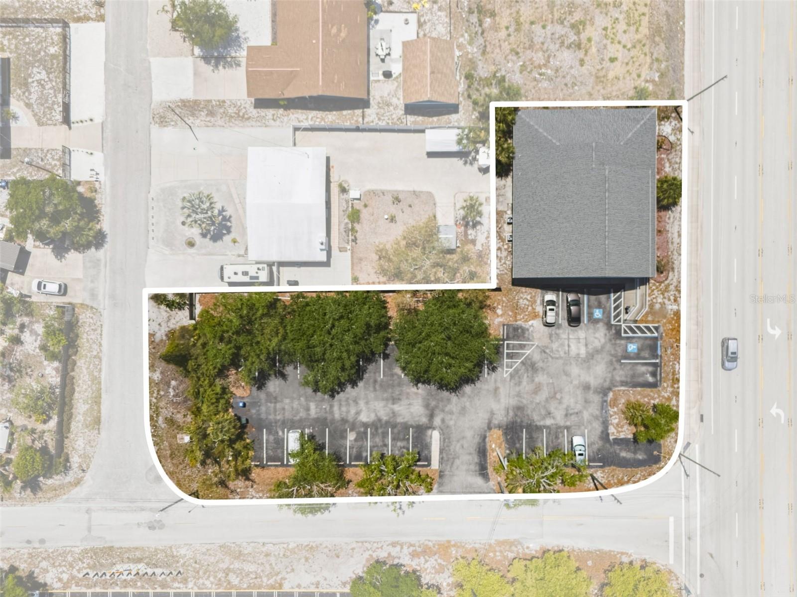 501 S INDIANA AVE, ENGLEWOOD, FL — photo 3