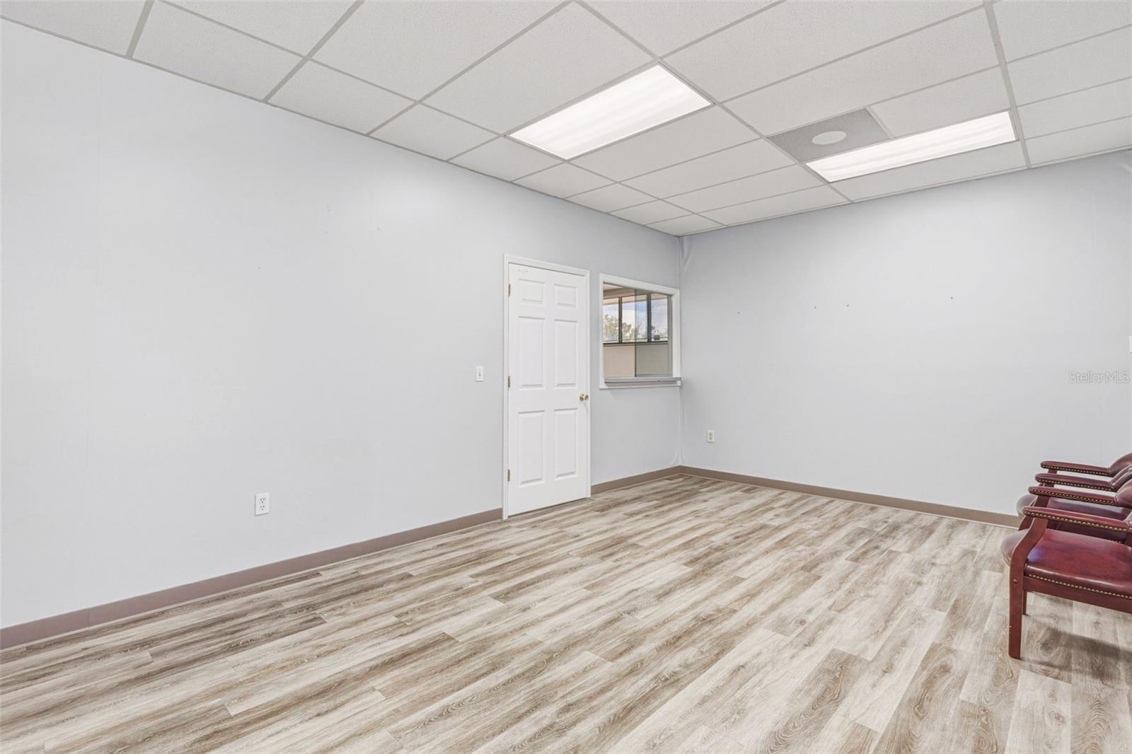 501 S INDIANA AVE, ENGLEWOOD, FL — photo 29