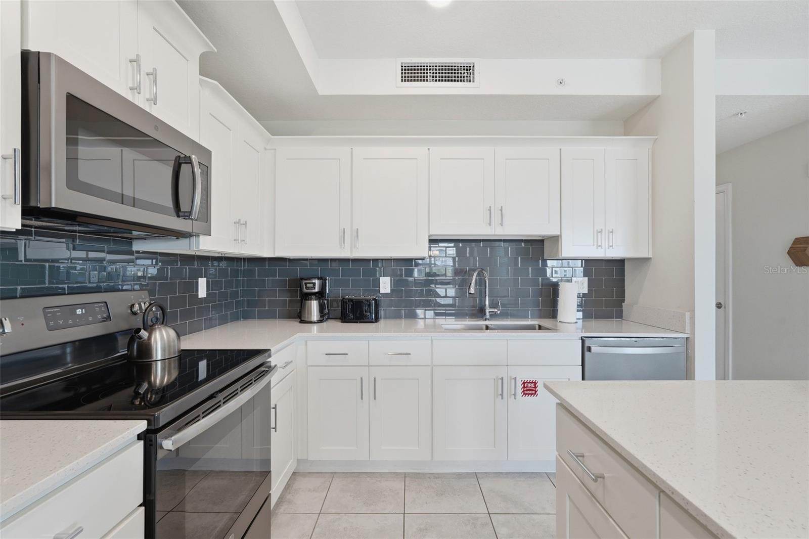 3120 PARADOX CIR #302, KISSIMMEE, FL — photo 18
