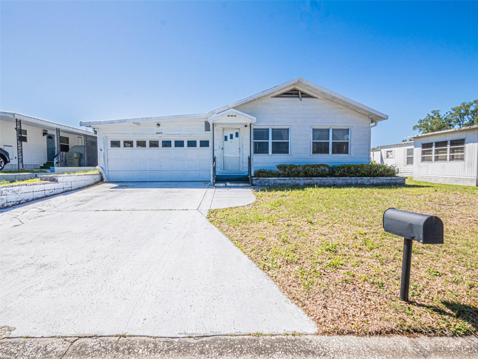 2609 HOUSTON PL, LEESBURG, FL