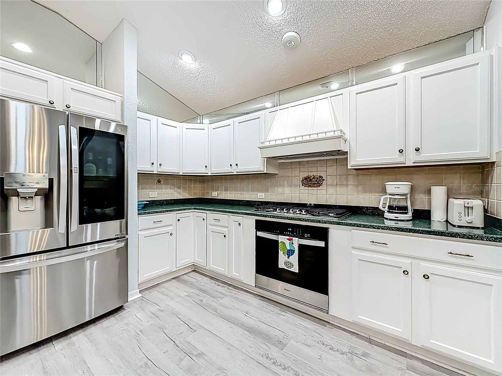 1738 AUGUSTINE DR, THE VILLAGES, FL — photo 4