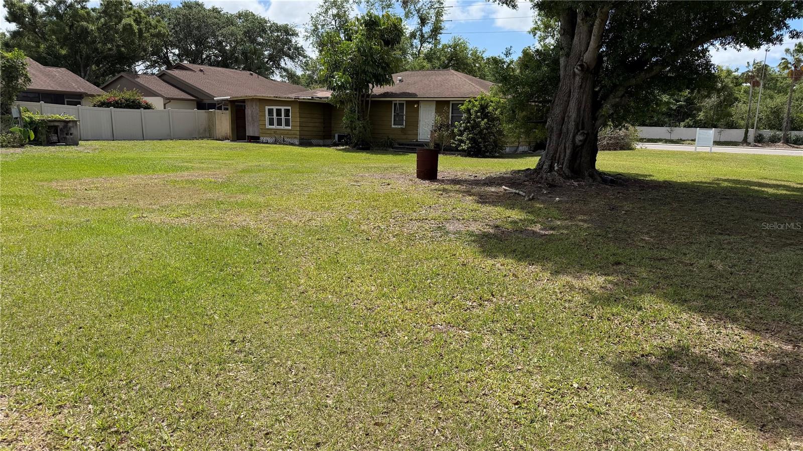 4611 FRUITVILLE RD, SARASOTA, FL — photo 2