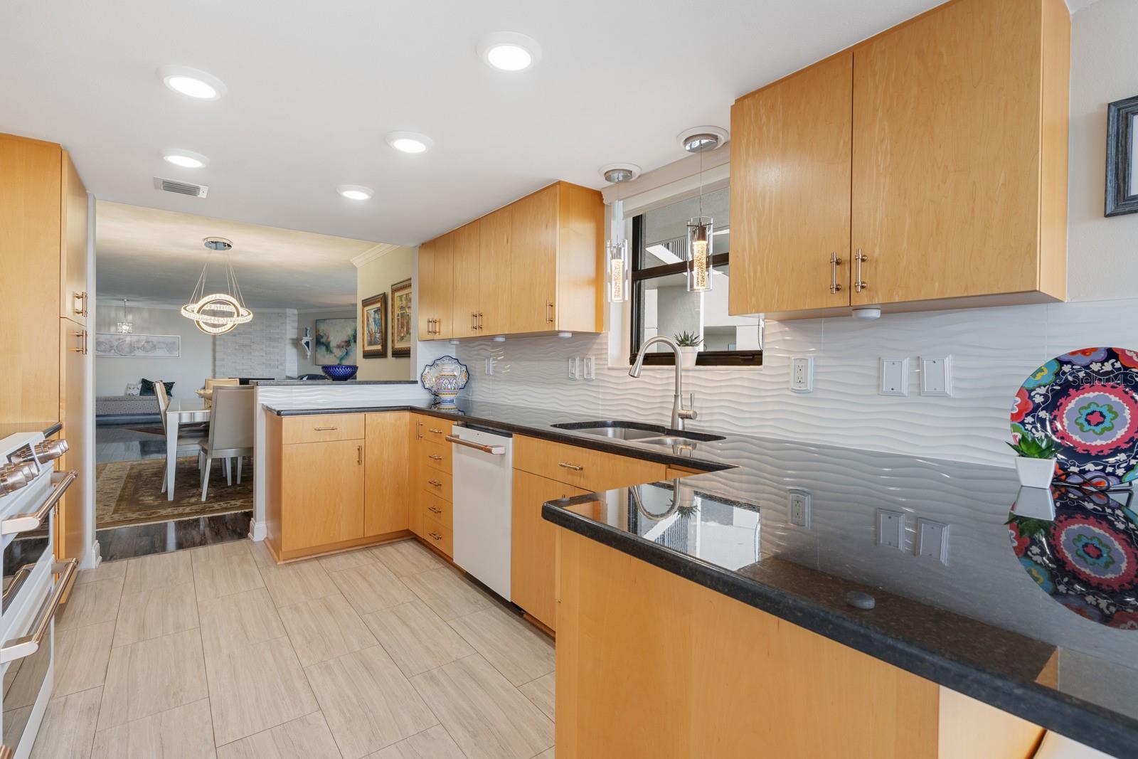 1600 GULF BLVD #717, CLEARWATER BEACH, FL — photo 20