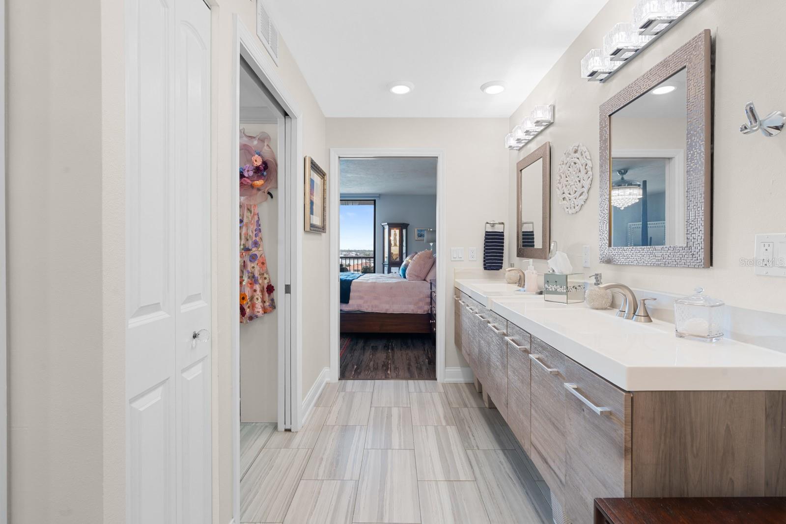 1600 GULF BLVD #717, CLEARWATER BEACH, FL — photo 39