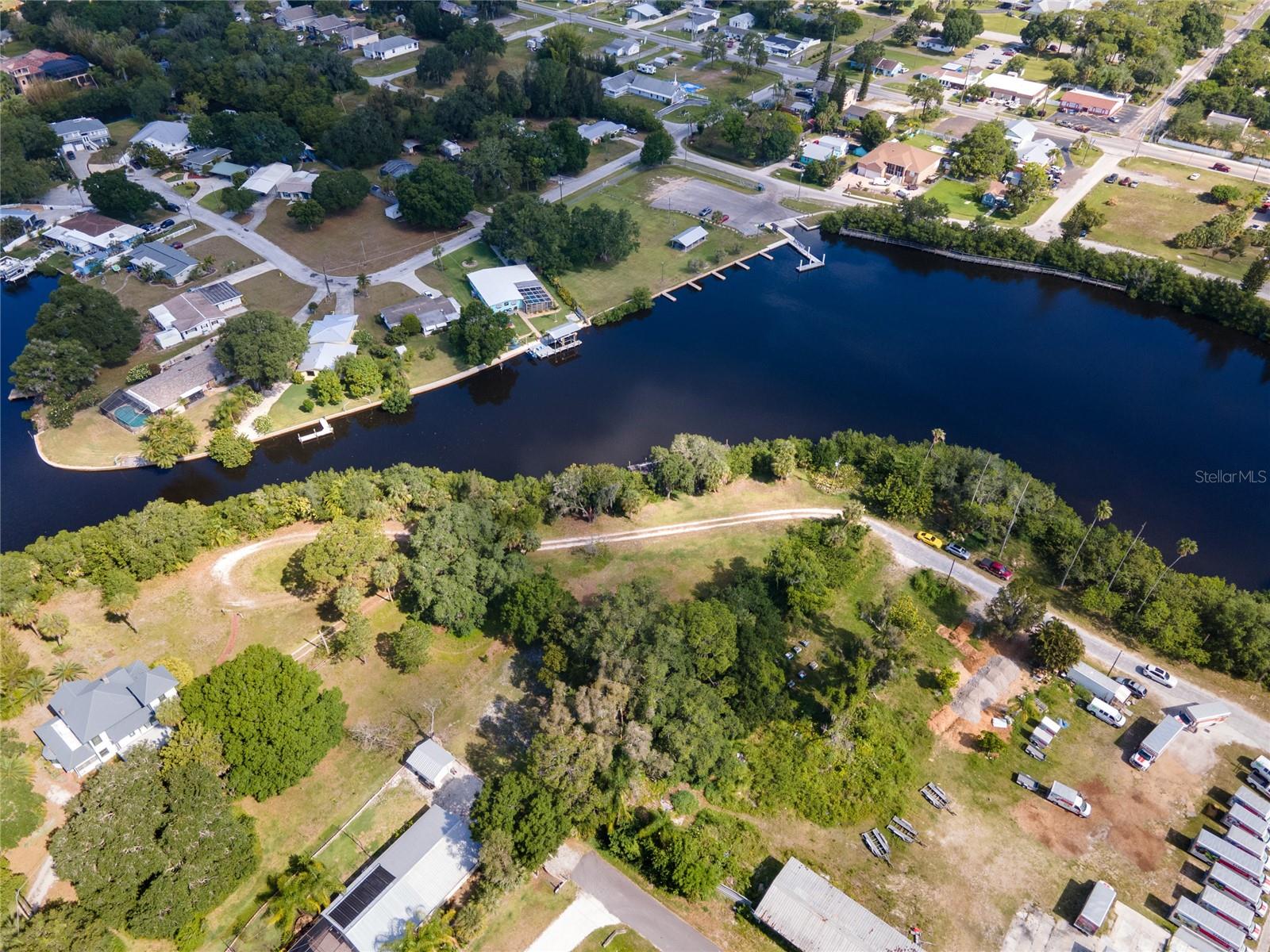 102 DICKMAN DR SW, RUSKIN, FL — photo 30