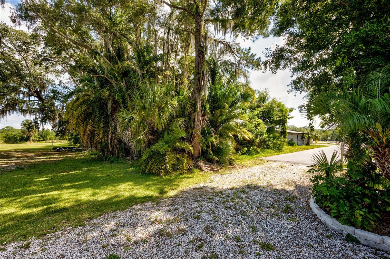 102 DICKMAN DR SW, RUSKIN, FL — photo 34