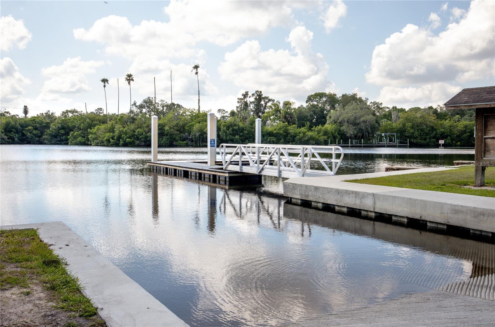 102 DICKMAN DR SW, RUSKIN, FL — photo 47