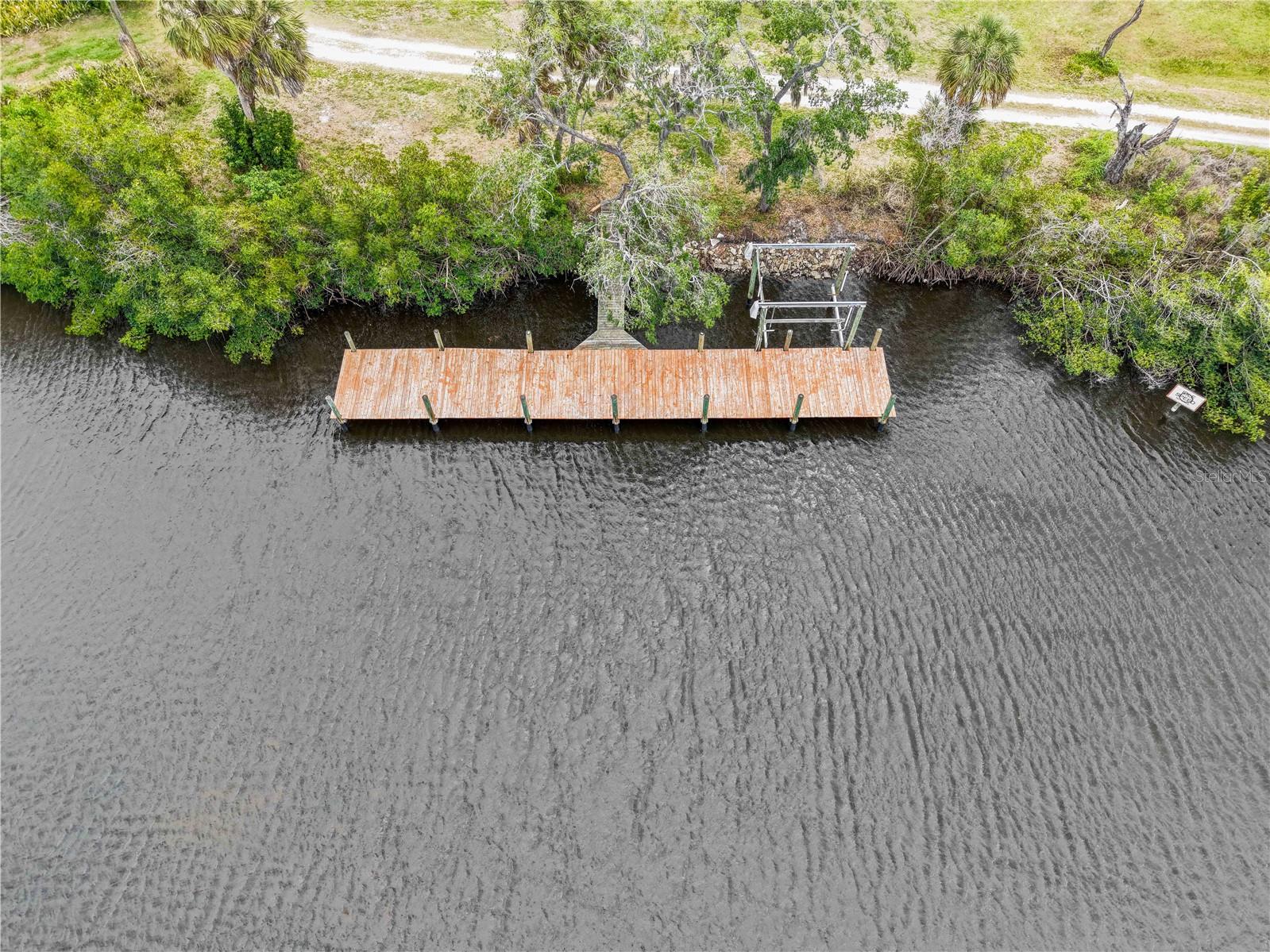 102 DICKMAN DR SW, RUSKIN, FL — photo 5
