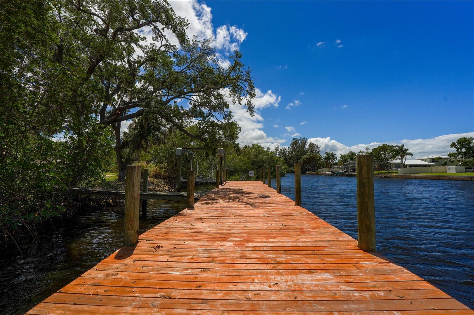 102 DICKMAN DR SW, RUSKIN, FL — photo 24
