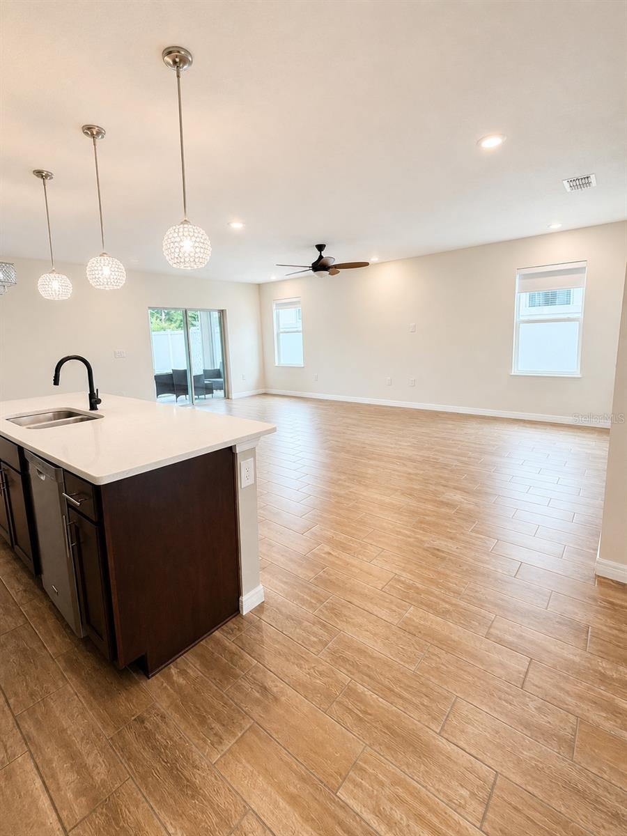 433 SARDINIA CIR, DAVENPORT, FL — photo 3
