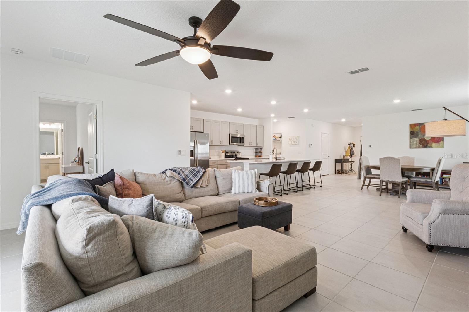 1099 CALICO POINTE CIR, GROVELAND, FL — photo 21