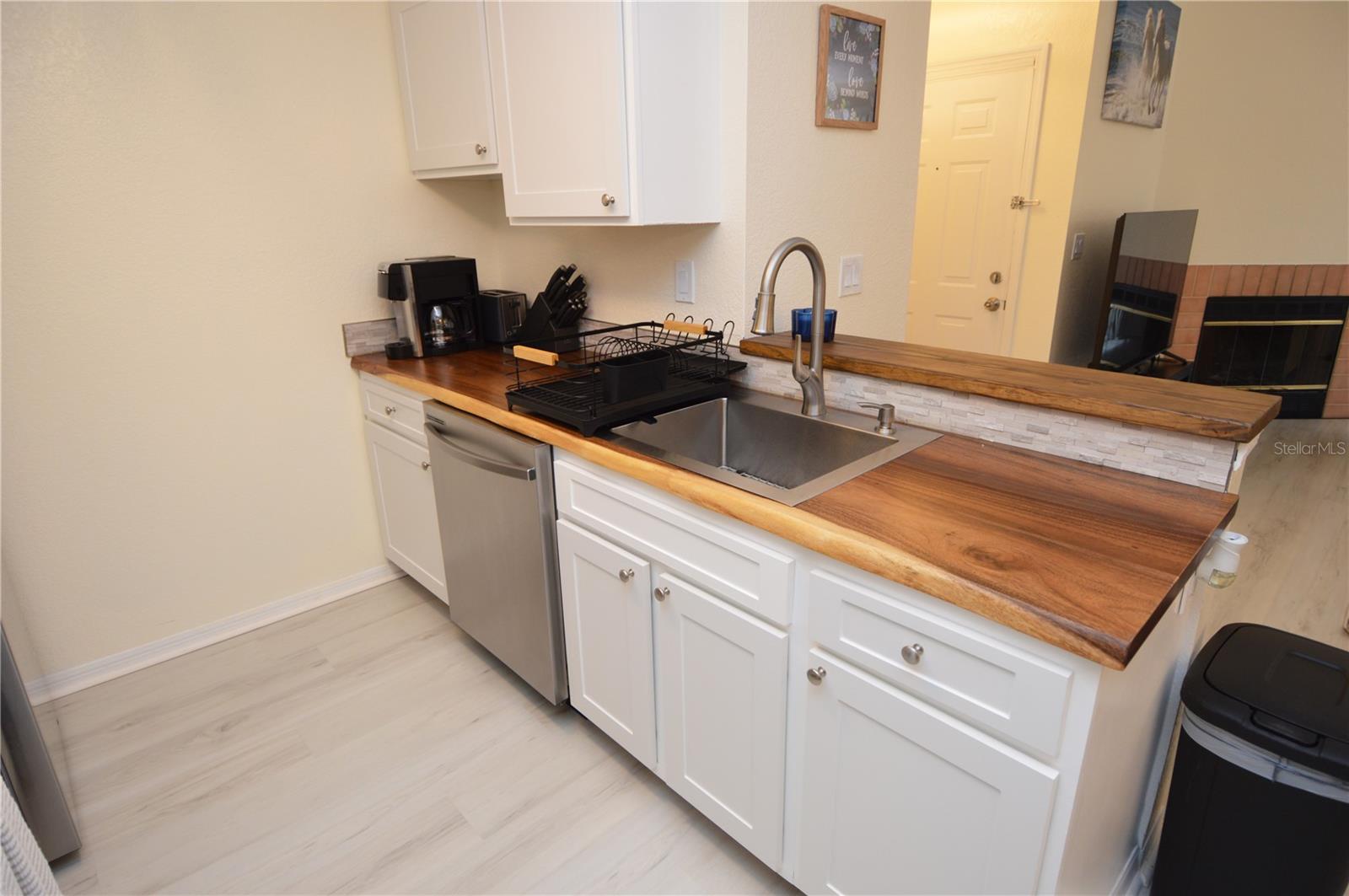 10263 GANDY BLVD N #414, ST PETERSBURG, FL — photo 7