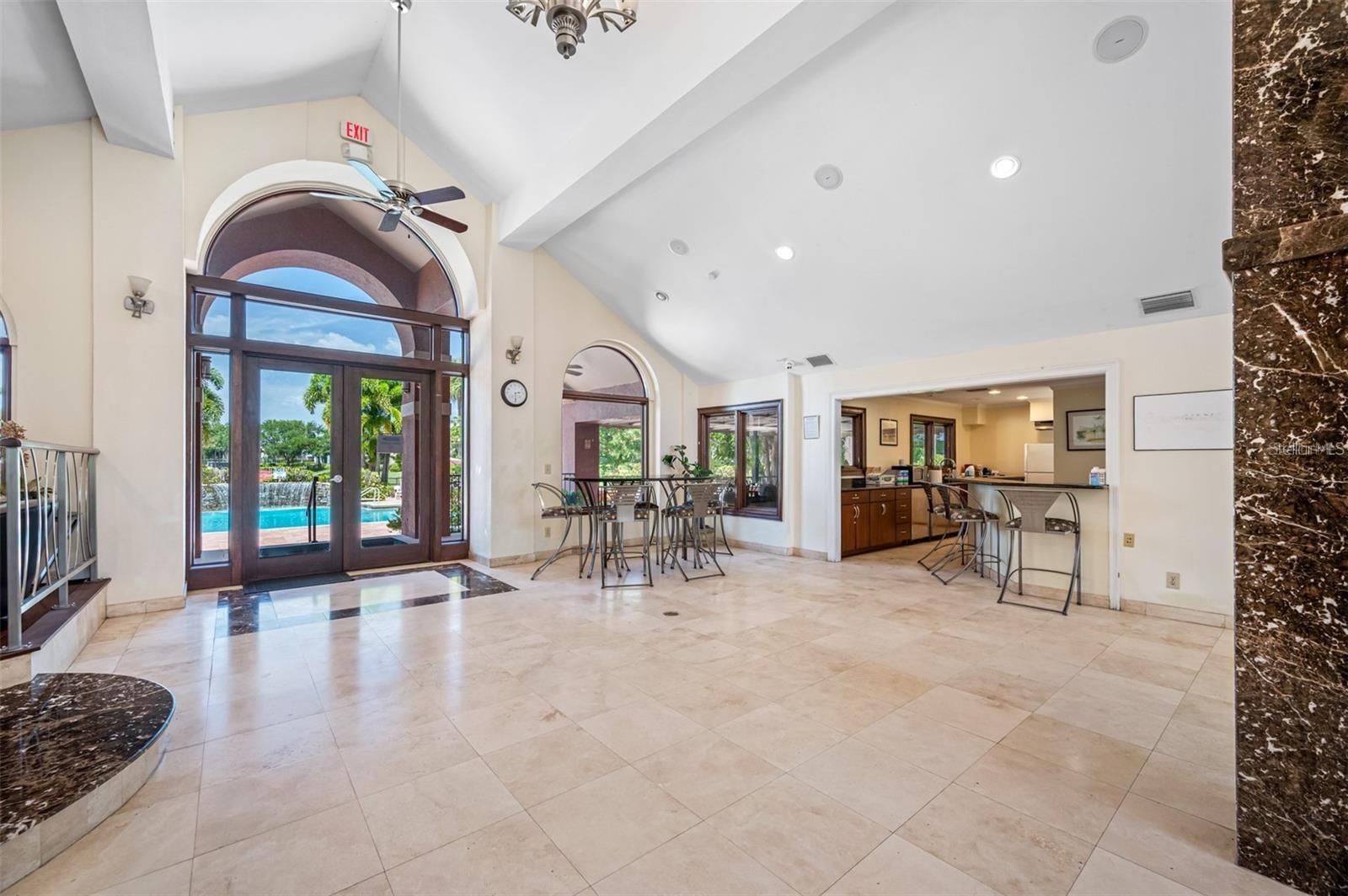 10263 GANDY BLVD N #414, ST PETERSBURG, FL — photo 54