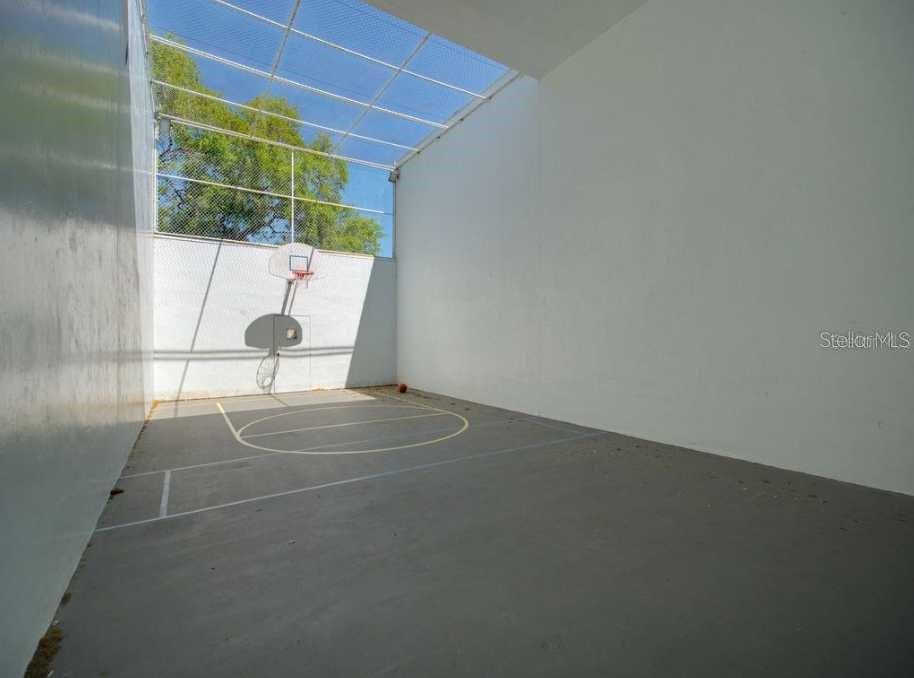 10263 GANDY BLVD N #414, ST PETERSBURG, FL — photo 77