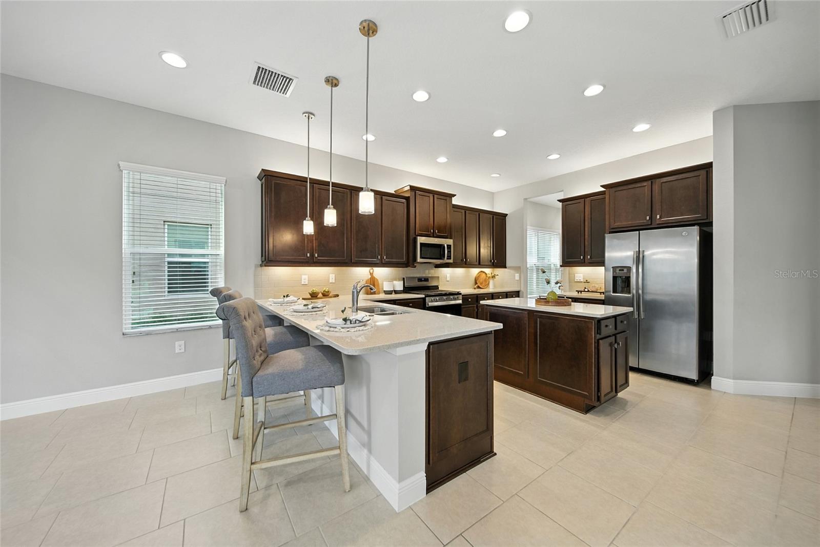 2495 OAKWOOD PRESERVE DR, WESLEY CHAPEL, FL — photo 12