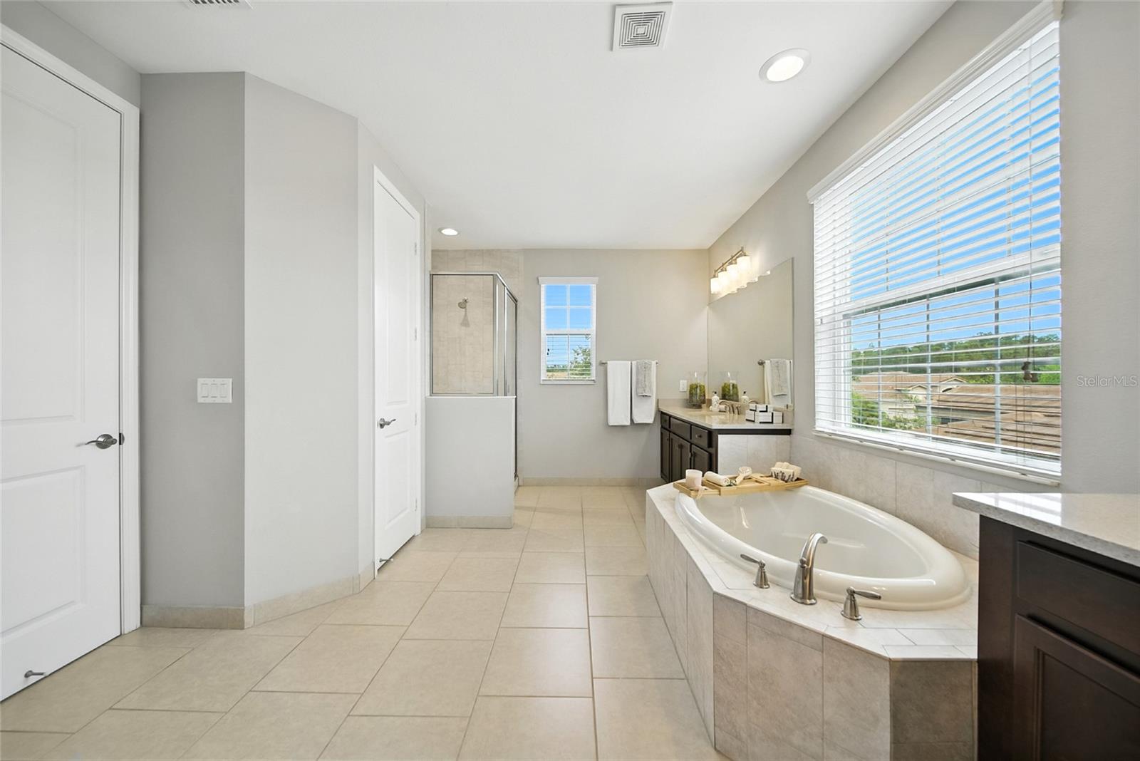 2495 OAKWOOD PRESERVE DR, WESLEY CHAPEL, FL — photo 29