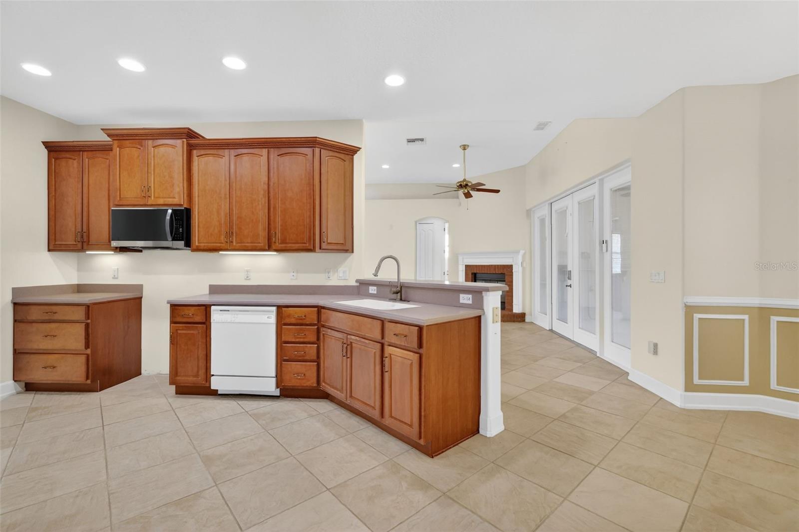 42808 ROYAL TRAILS RD, EUSTIS, FL — photo 17