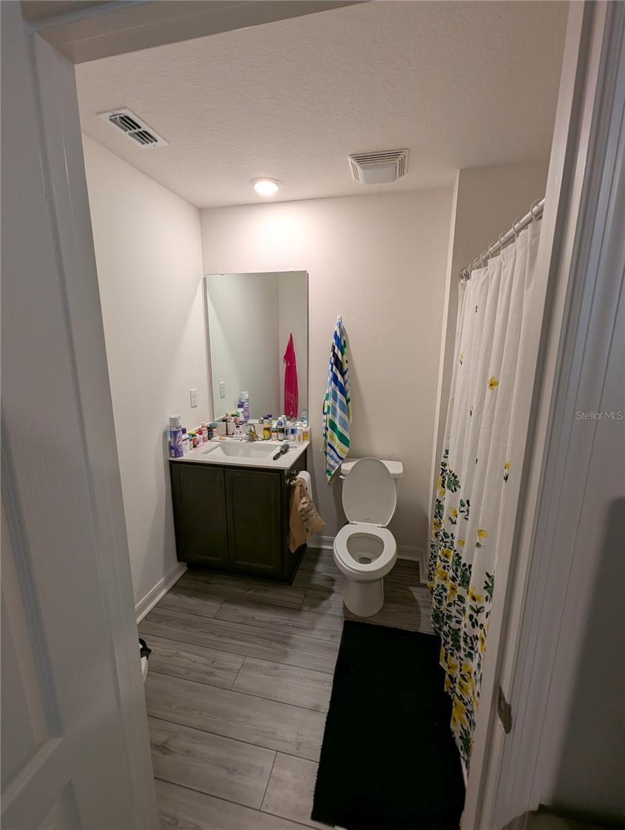 1556 WYNFORD CIR, TAVARES, FL — photo 38
