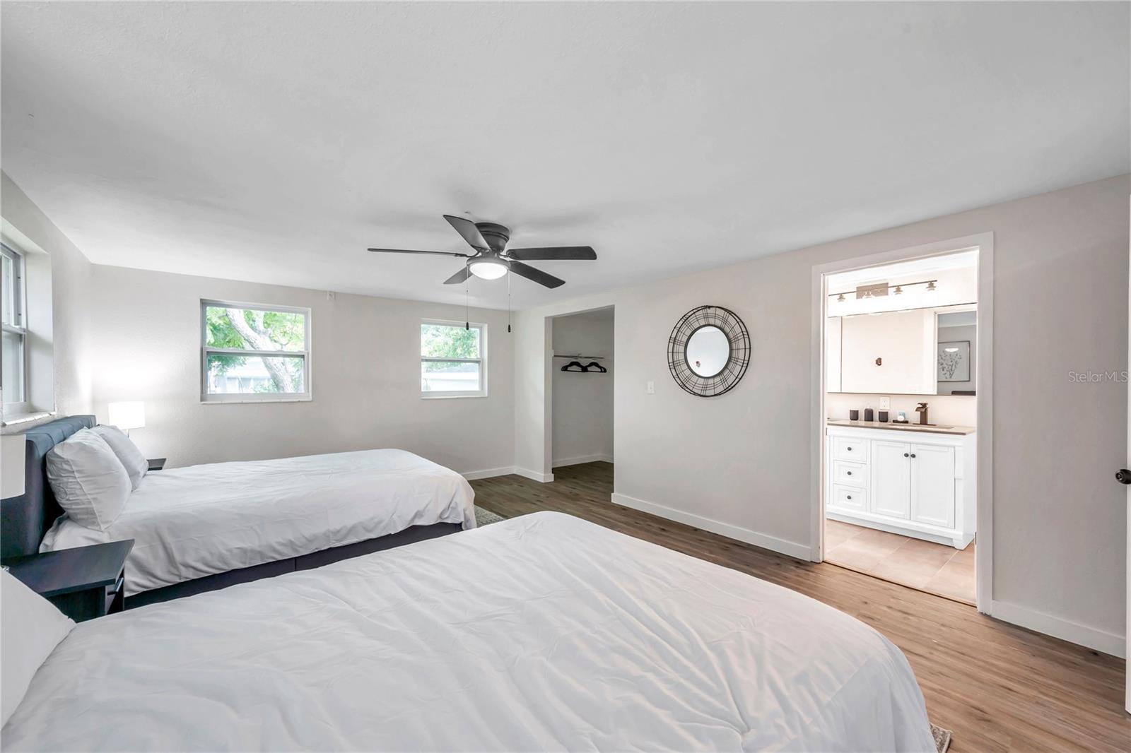 1515 BELLEAIR RD, CLEARWATER, FL — photo 9