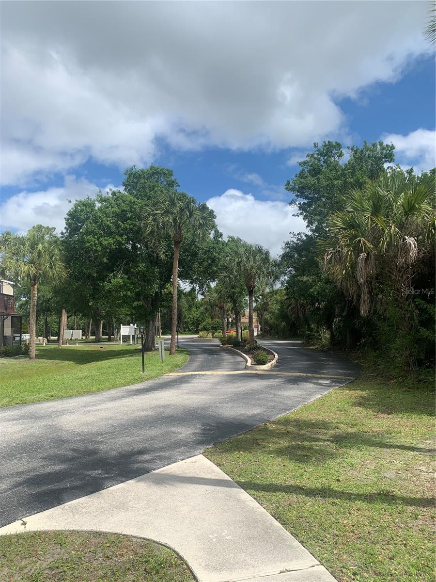 22481 WESTCHESTER BLVD #B31, PUNTA GORDA, FL — photo 3