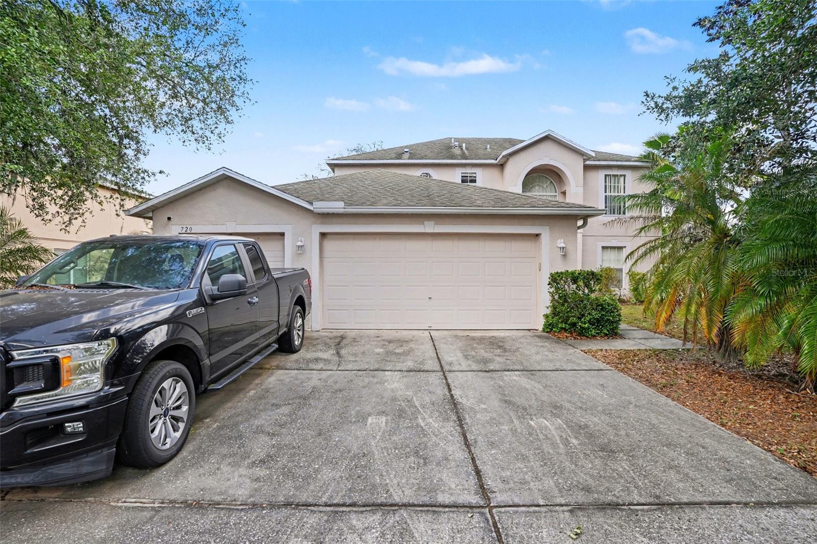 720 VALRICO HILLS LN, VALRICO, FL — photo 2